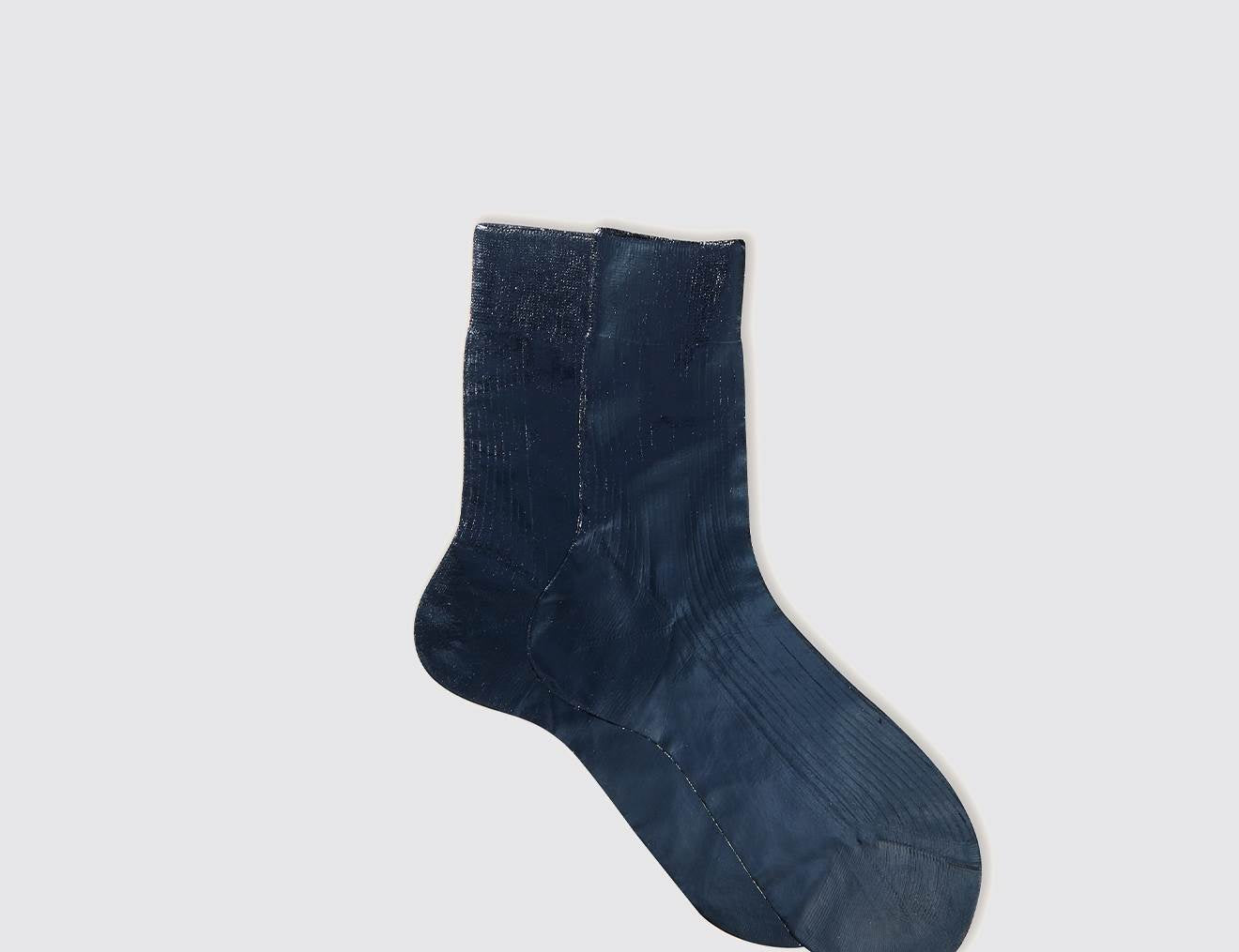 One Ribbed Laminated